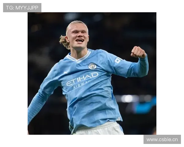 苏亚雷斯与哈兰德:全能中锋和终结机器的时代差异解析 苏亚雷斯与哈兰德:全能中锋和终结机器的时代差异解析